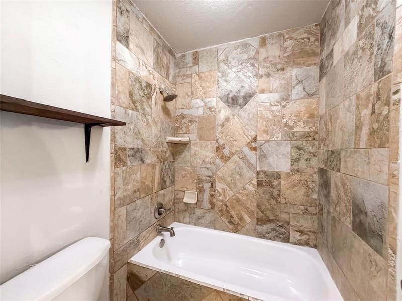 220 Grand Meadow Drive, Fort Worth TX 76108 - Photo 10