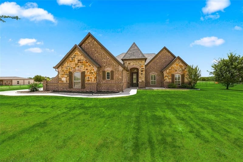 420 Hartley Way Road, Azle TX 76020