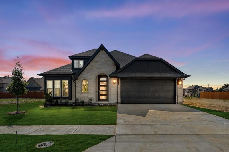 3301 Creekhollow Court, Denton TX 76226 - Photo 2