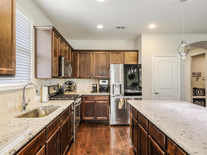 7265 Honeybee Lane, Frisco TX 75036 - Photo 11