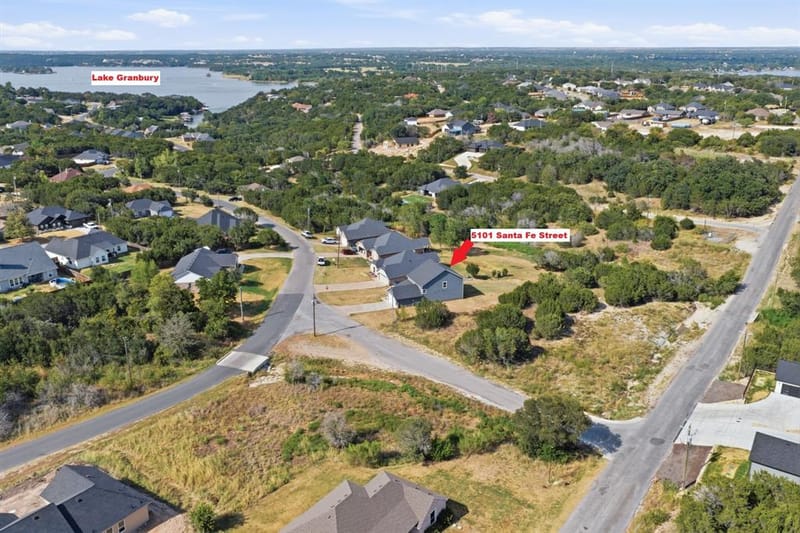 5101 Santa Fe Street, Granbury TX 76048 - Photo 32