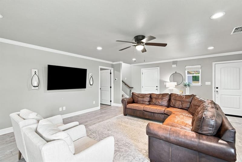 5101 Santa Fe Street, Granbury TX 76048 - Photo 9
