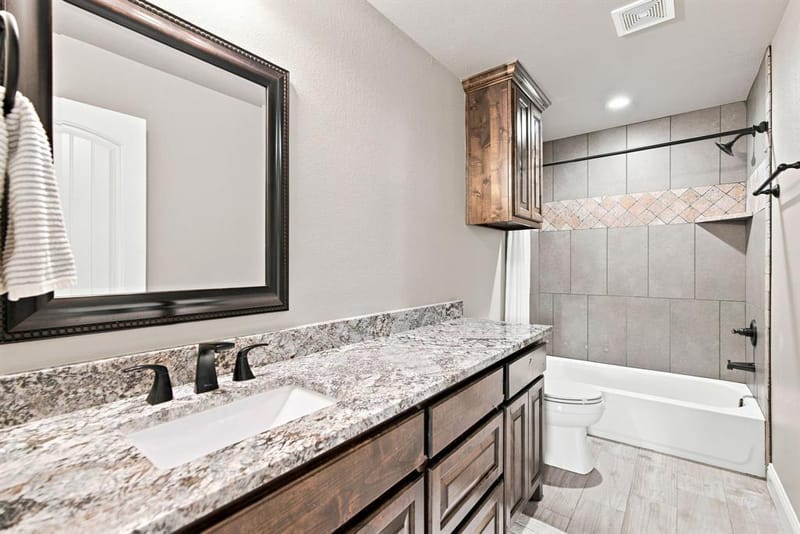 5101 Santa Fe Street, Granbury TX 76048 - Photo 24