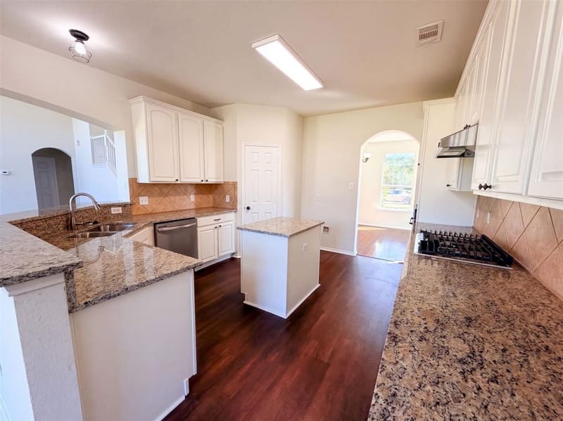 217 Green Acres Drive, Murphy TX 75094 - Photo 7