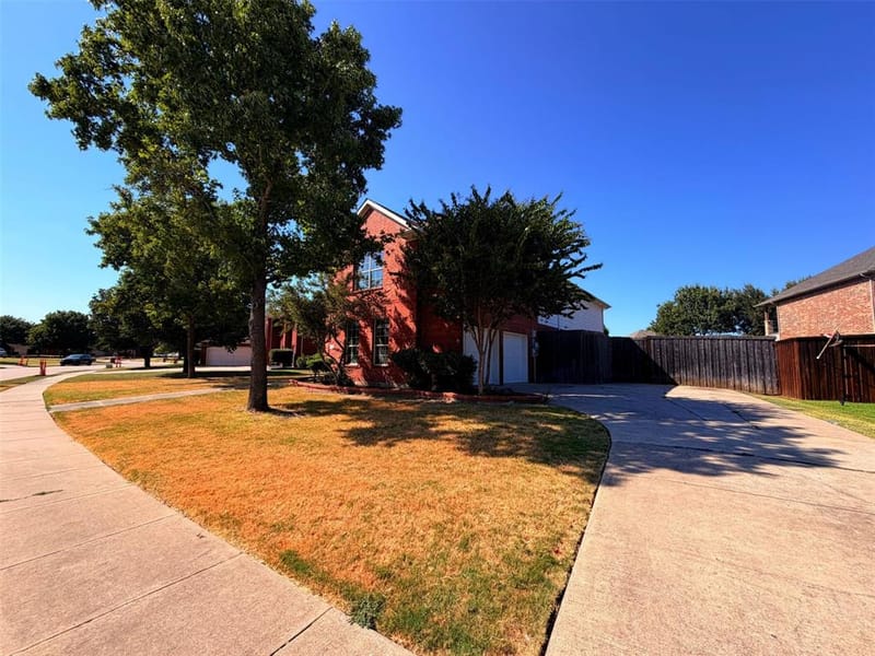 217 Green Acres Drive, Murphy TX 75094 - Photo 32