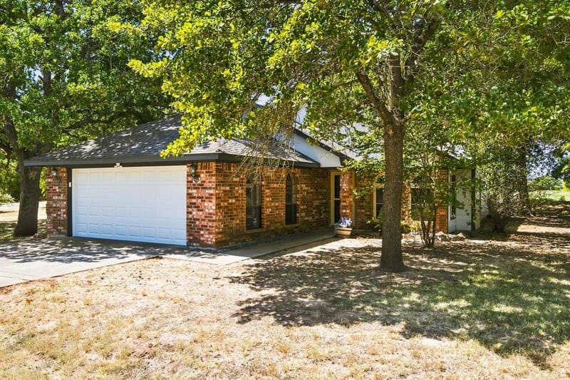 31003 Doe Run Court, Whitney TX 76692