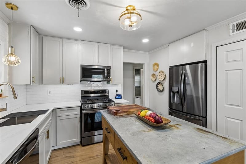 2905 Highwood Drive, Dallas TX 75228 - Photo 10