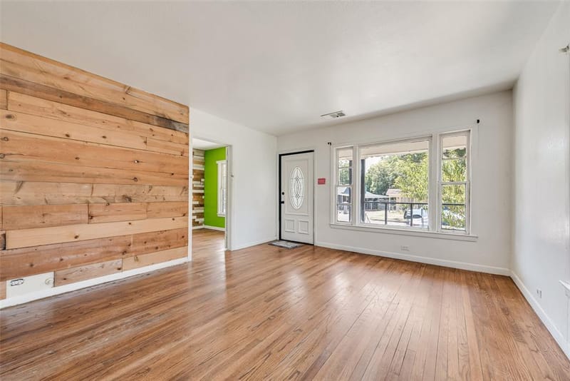 2831 Grafton Avenue, Dallas TX 75211 - Photo 6