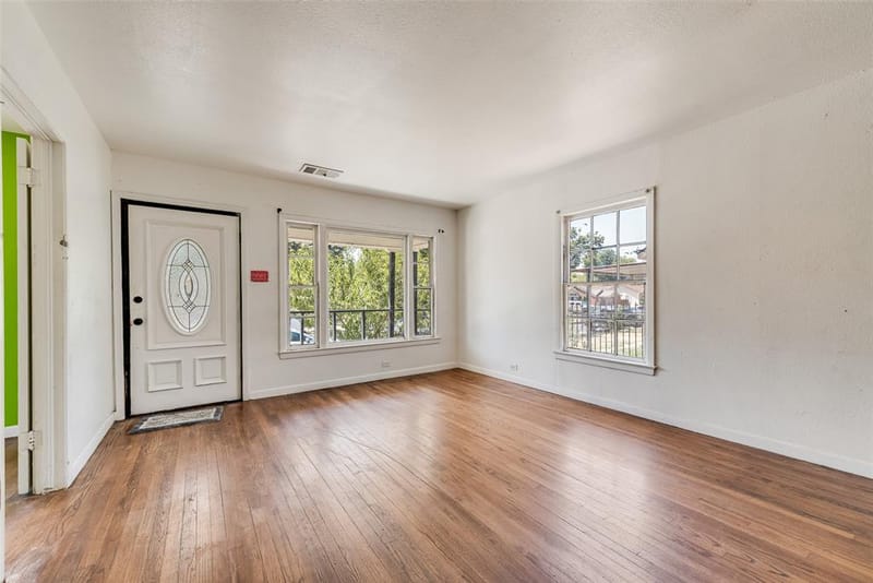 2831 Grafton Avenue, Dallas TX 75211 - Photo 7