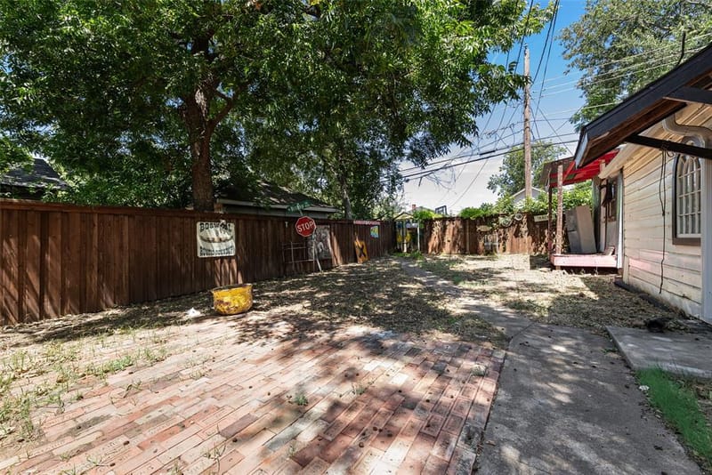 2831 Grafton Avenue, Dallas TX 75211 - Photo 29