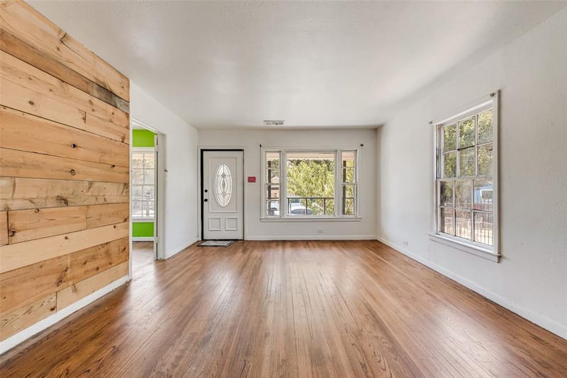2831 Grafton Avenue, Dallas TX 75211 - Photo 8