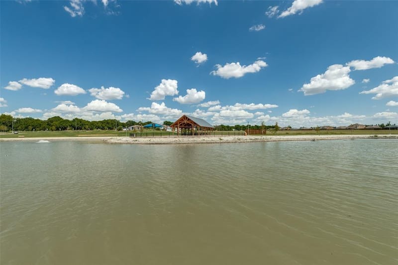 1412 St Johns Drive, Van Alstyne TX 75495 - Photo 24