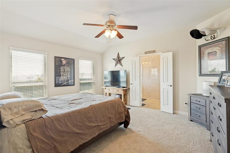 1412 St Johns Drive, Van Alstyne TX 75495 - Photo 10