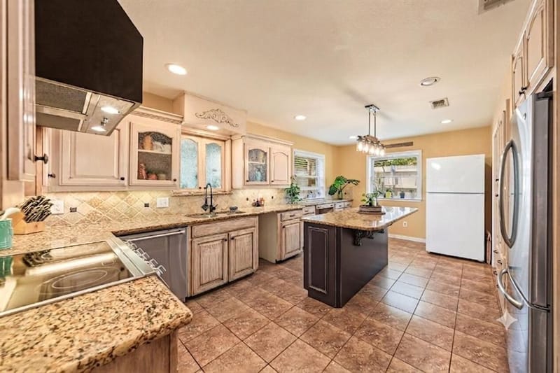2512 Glassboro Circle, Arlington TX 76015 - Photo 10