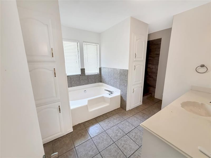 1106 N Atkins Drive, Celeste TX 75423 - Photo 12