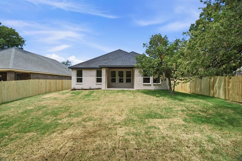 205 Bullard Street, Weatherford TX 76086 - Photo 28