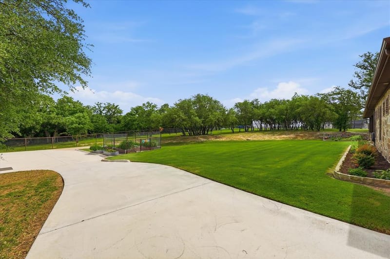 321 Arborview Drive, Weatherford TX 76088 - Photo 36