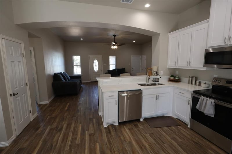 175 Lori Drive, Mineral Wells TX 76067 - Photo 11