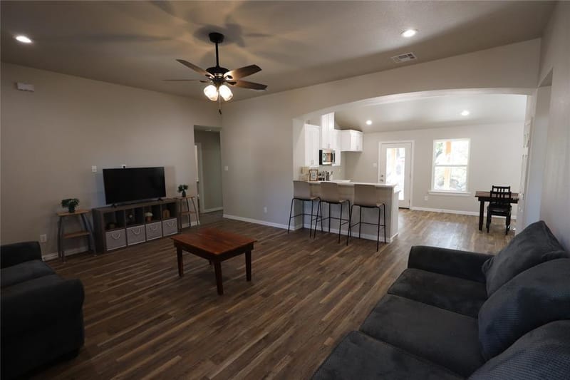 175 Lori Drive, Mineral Wells TX 76067 - Photo 8