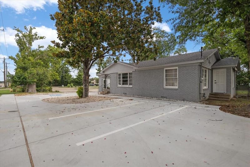 501 Main Street, Lindale TX 75771 - Photo 32