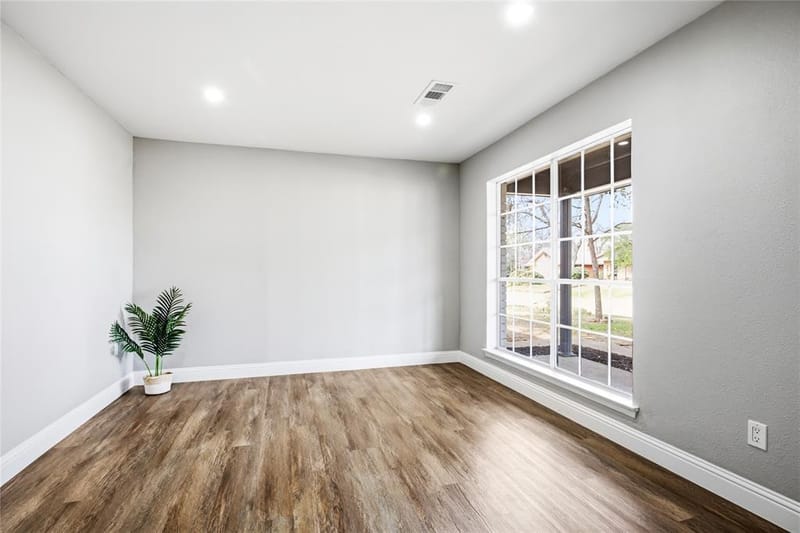 1708 Park Ridge Terrace, Arlington TX 76012 - Photo 10