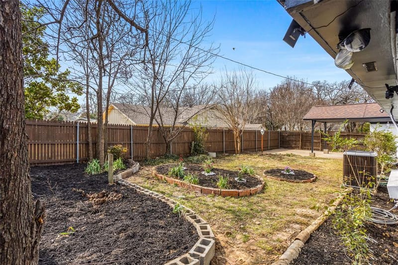 1708 Park Ridge Terrace, Arlington TX 76012 - Photo 37