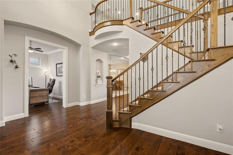 7124 Comal Drive, Irving TX 75039 - Photo 8