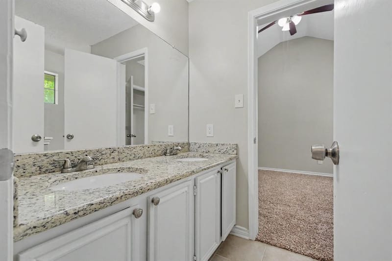 4721 Waterway Drive N, Fort Worth TX 76137 - Photo 14