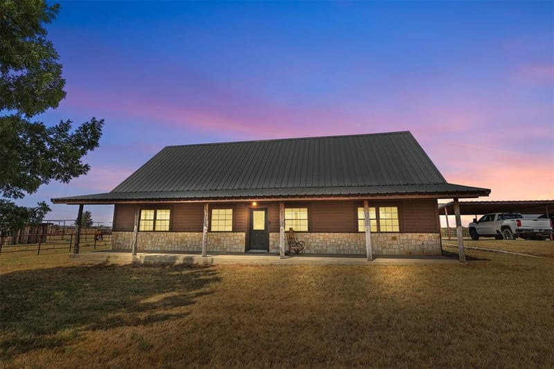 1108 County Road 4360, Decatur TX 76234 - Photo 2