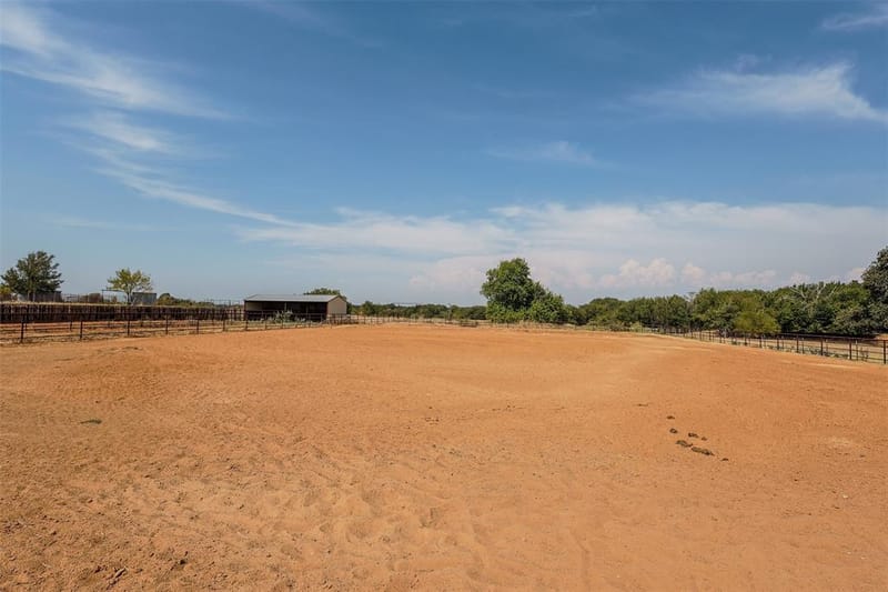 1108 County Road 4360, Decatur TX 76234 - Photo 22