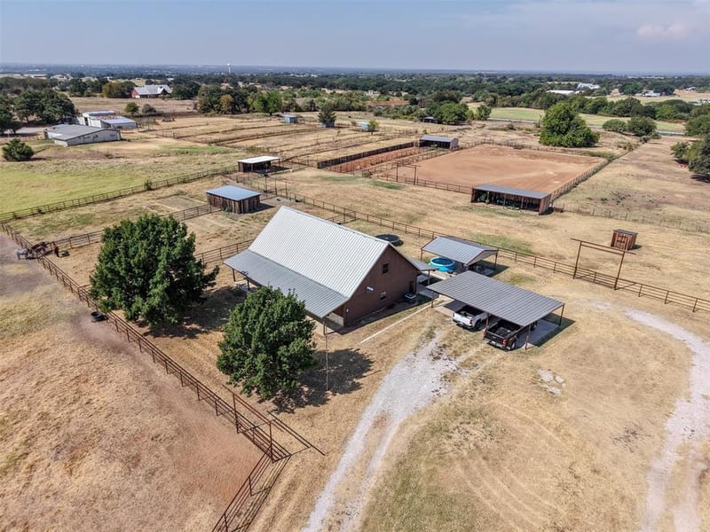 1108 County Road 4360, Decatur TX 76234 - Photo 24
