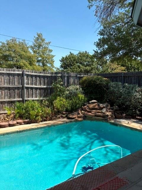 5209 Rio Bravo Drive, Arlington TX 76017 - Photo 2