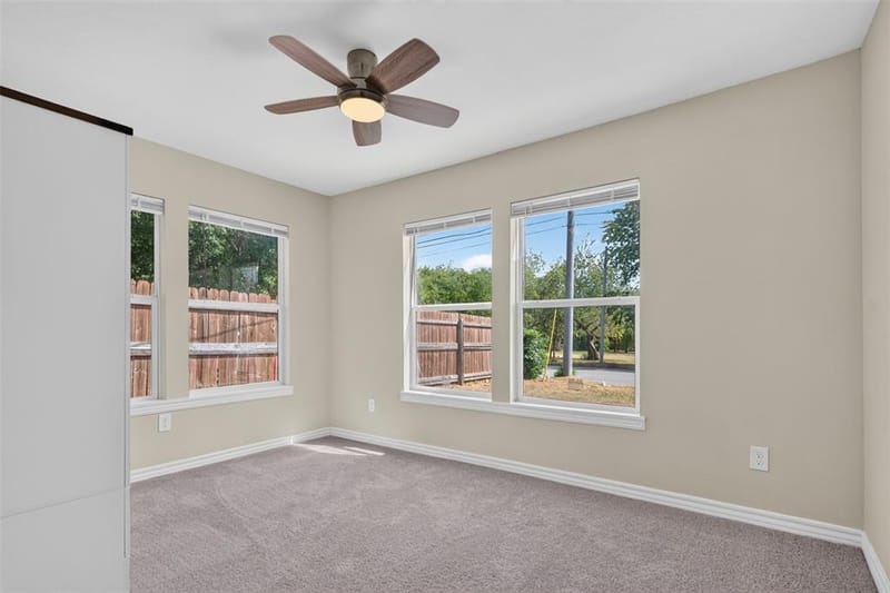 805 Adkins Street, Bowie TX 76230 - Photo 15