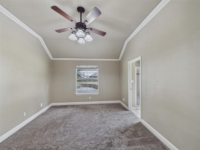 616 W Walcott Street, Pilot Point TX 76258 - Photo 17