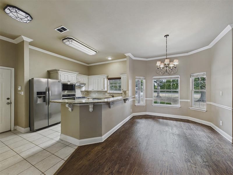 616 W Walcott Street, Pilot Point TX 76258 - Photo 12