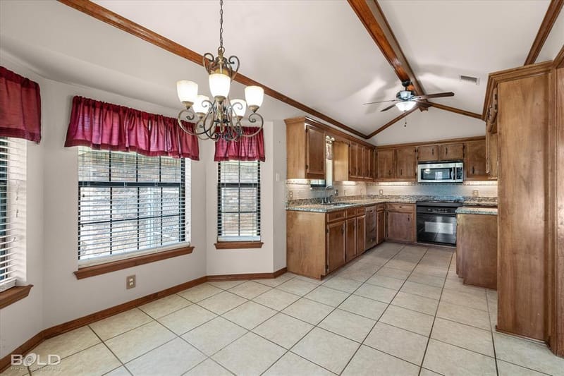 310 Brownlee Circle, Bossier City LA 71111 - Photo 12