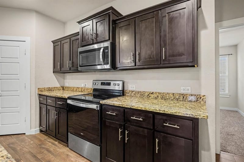 1512 Central Park Drive, Alvarado TX 76009 - Photo 13