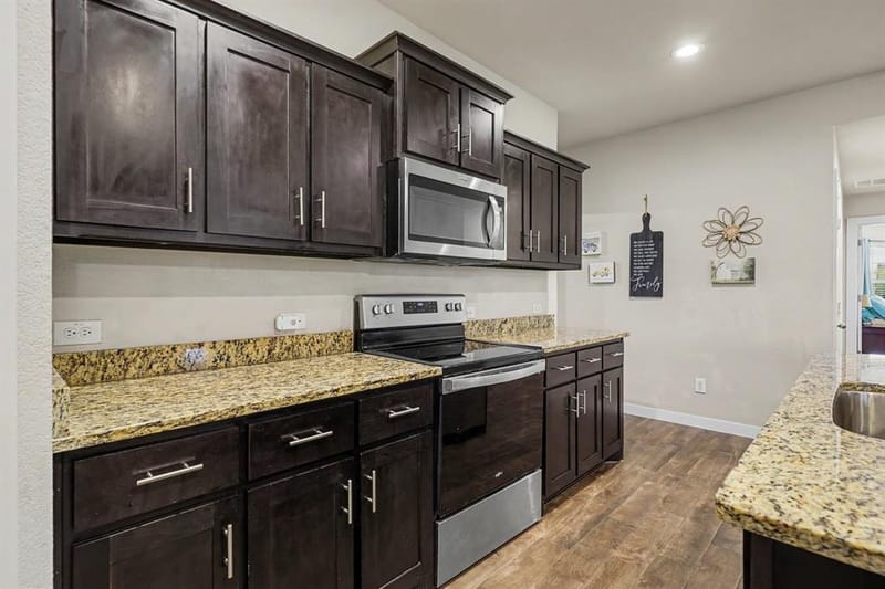 1512 Central Park Drive, Alvarado TX 76009 - Photo 14