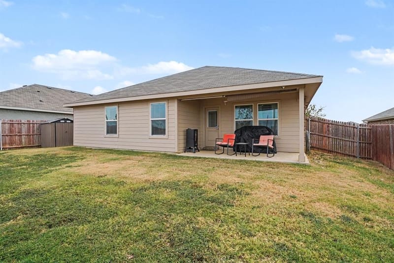 1512 Central Park Drive, Alvarado TX 76009 - Photo 29
