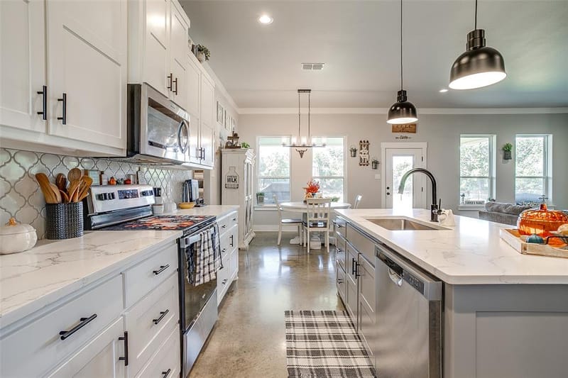 492 Clark Lake Road, Weatherford TX 76088 - Photo 17