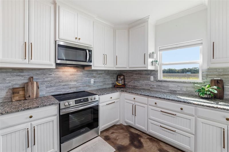 431 Advance Road, Weatherford TX 76088 - Photo 12