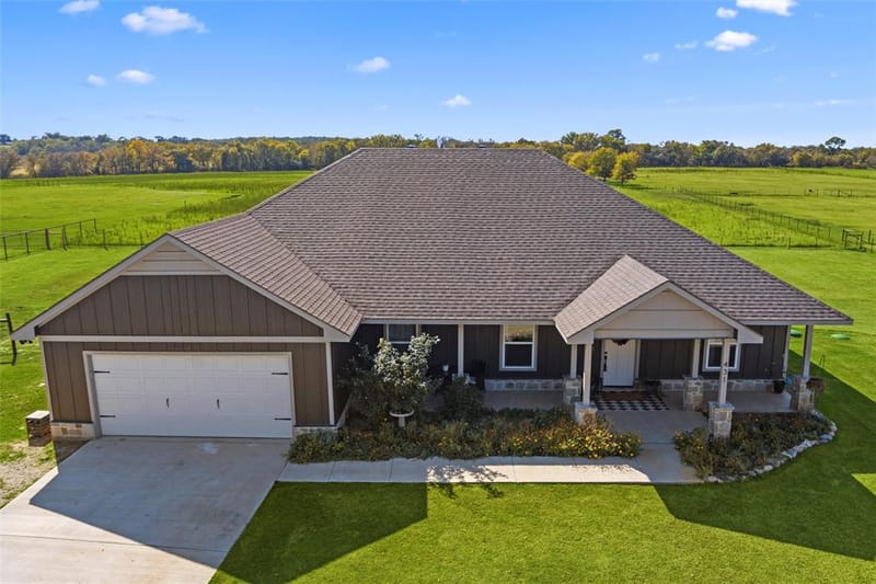 431 Advance Road, Weatherford TX 76088 - Photo 3