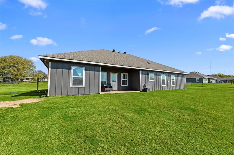 431 Advance Road, Weatherford TX 76088 - Photo 36