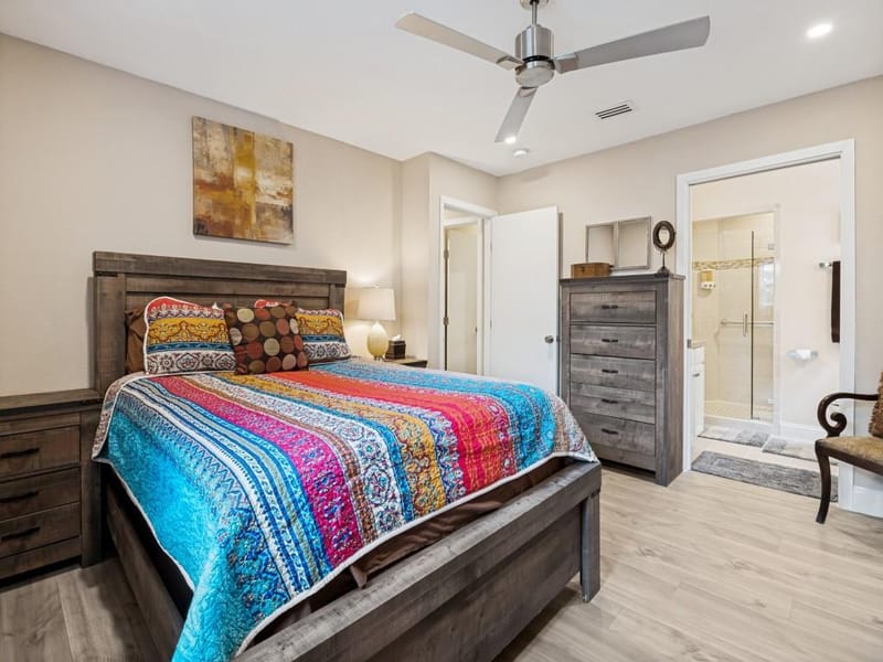 875 Lovers Lane, Grapevine TX 76051 - Photo 7