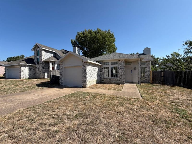 5624 Shady Springs Trail, Fort Worth TX 76179 - Photo 12
