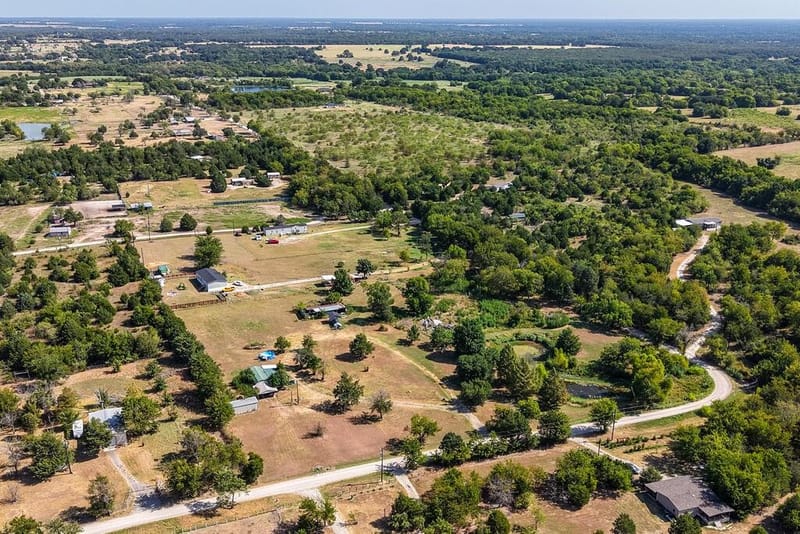 12706 County Road 4027, Kemp TX 75143 - Photo 9