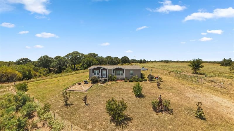 1155 NW County Road 3150, Dawson TX 76639 - Photo 19