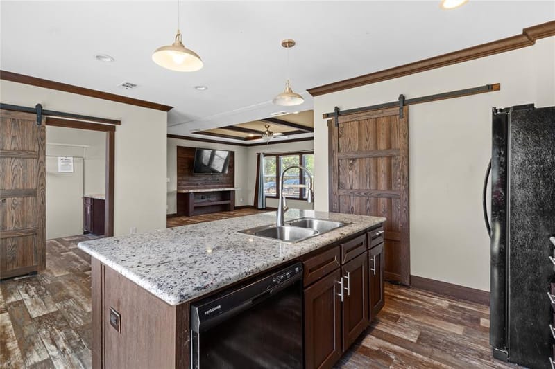 1155 NW County Road 3150, Dawson TX 76639 - Photo 4