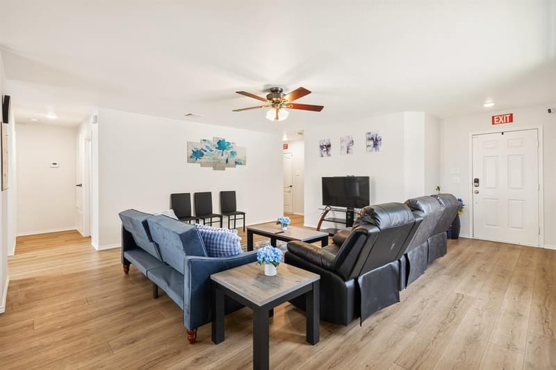 2019 Kingsbridge Drive, Heartland TX 75126 - Photo 9