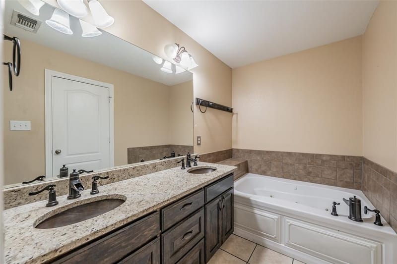 115 Pleasant Oaks Lane, Springtown TX 76082 - Photo 28